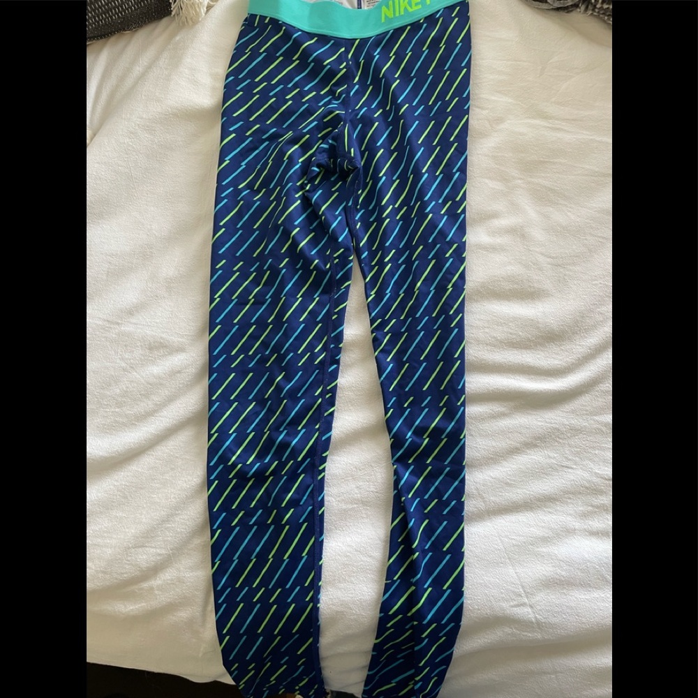 Navy & Neon Nike Pro Legginings